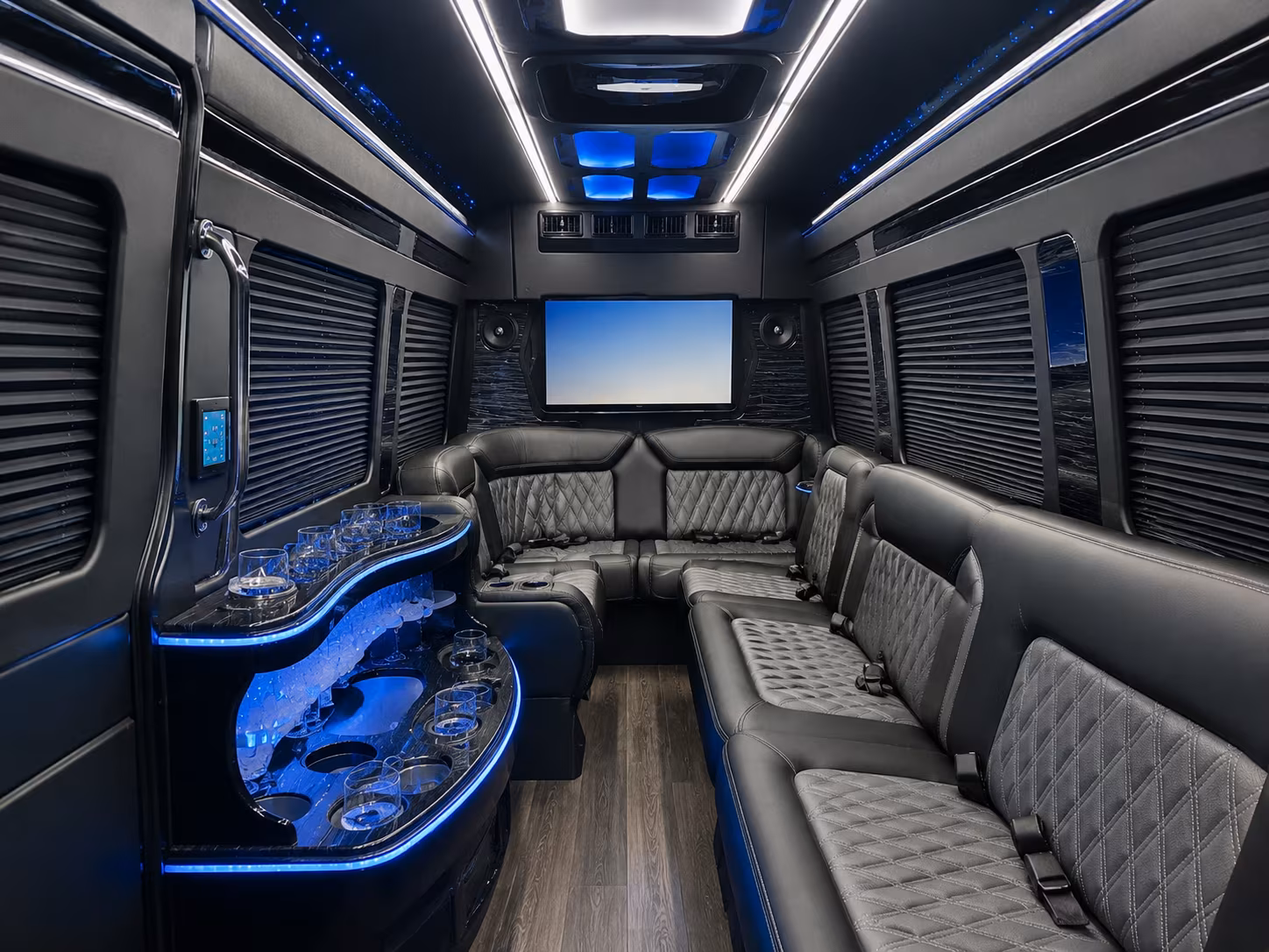 finding group transportation for casino trips and multi day getaways from port st lucie