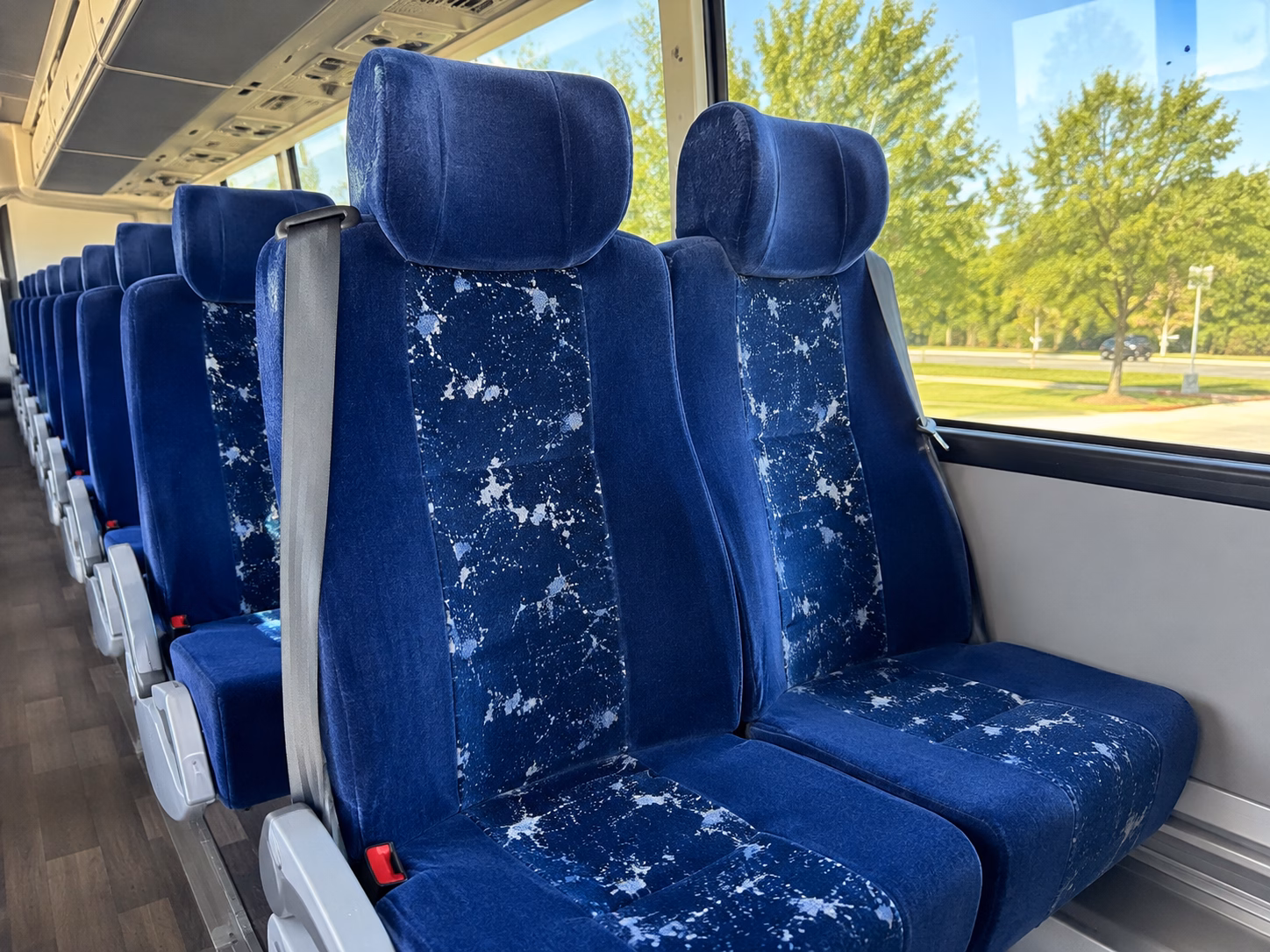 melbourne airport transfer charter buses for melbourne groups